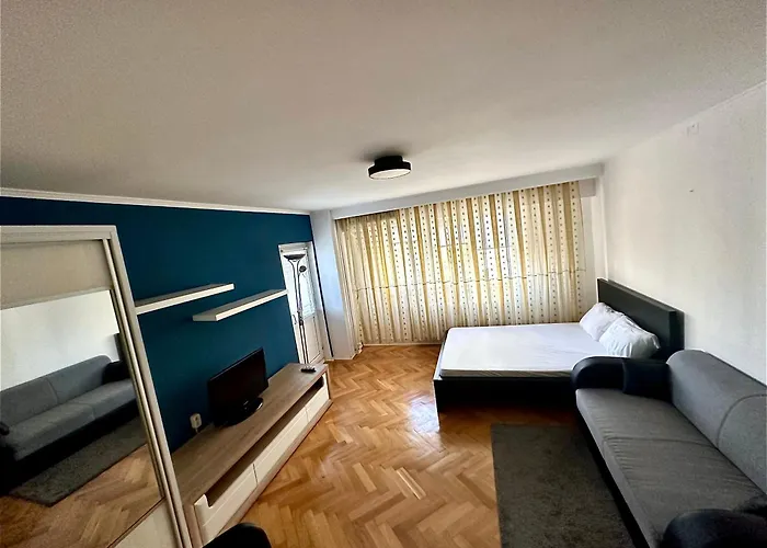 Azure Bucureşti